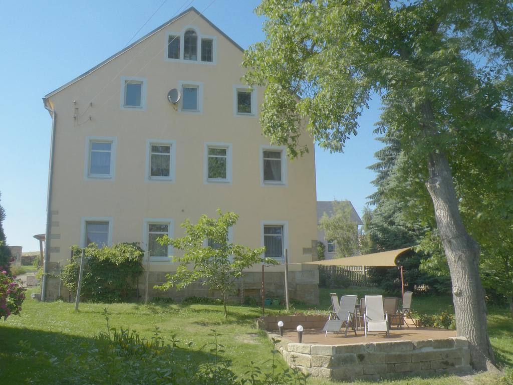Am Lindenbaum Bed & Breakfast Sebnitz Exterior foto